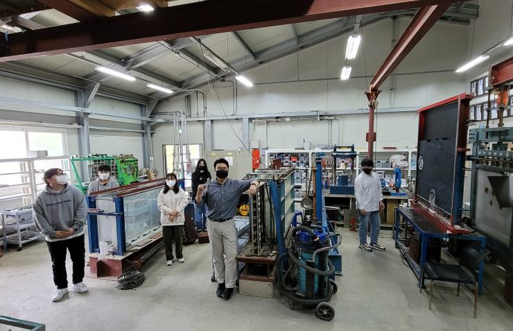 Những công trình nghiên cứu của sinh viên đại học Ajou về phát triển công nghệ vật liệu xanh